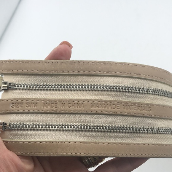 THREE BELTS TO ONE & BACK NY& CO - Picture 5 of 12